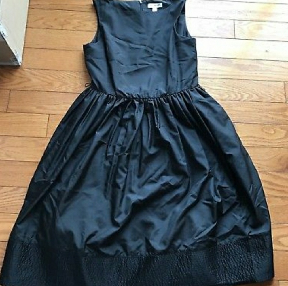 Isaac Mizrahi Cocktail Dress with belt sz 10